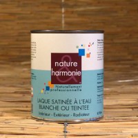 Laque satinée à l'eau